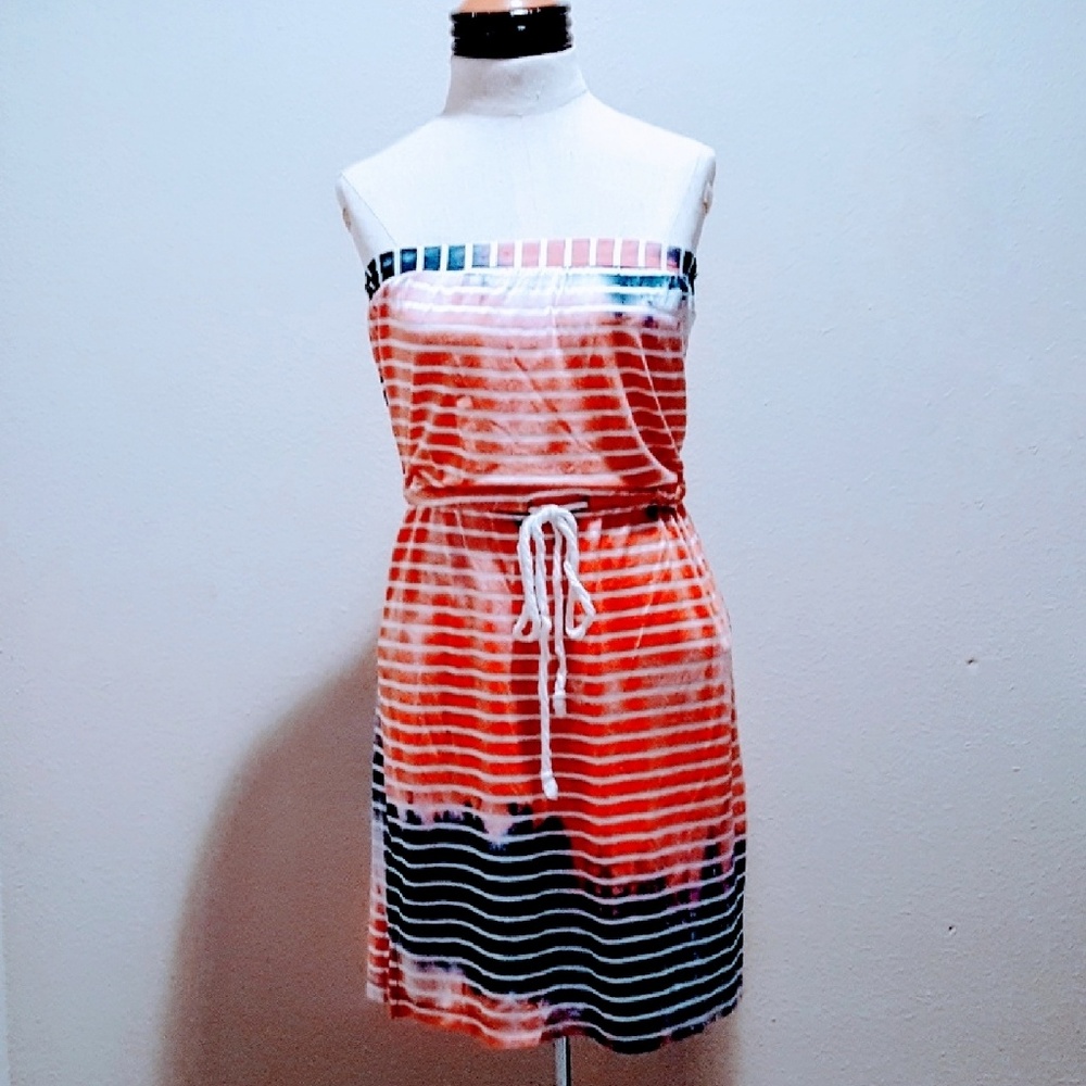 Flattering Strapless dress / Beach Coverup 💕